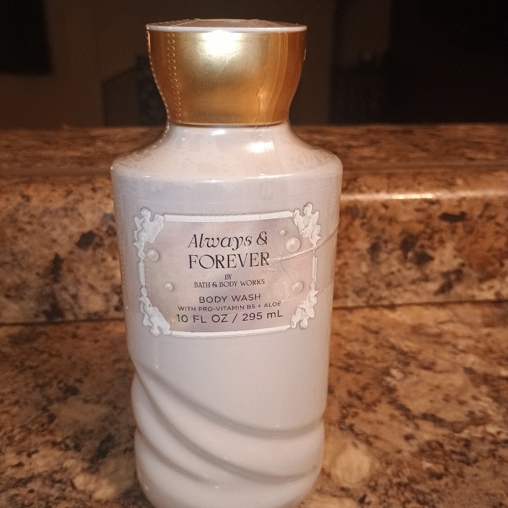 Bath & Body Works Always & Forever White and Gold Body Wash